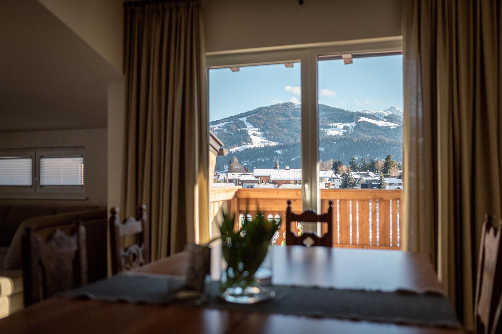 Penthouse „Das Besenhaus“ Apartment Altenmarkt im Pongau Bagian luar foto